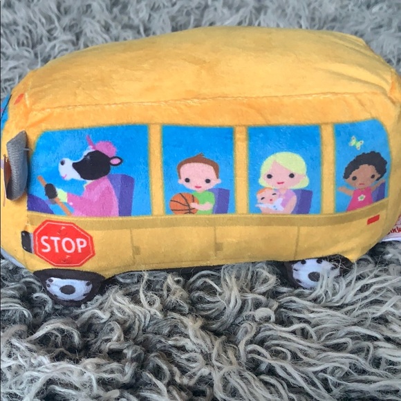 (Cuddle Barn ) Wheelie “Wheels on the Bus “ - Picture 3 of 5